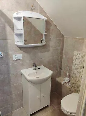 Swinna Poreba Rooms アパート *